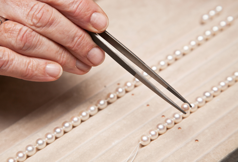 【浜松市】真珠ネックレスを身に着ける意味。一生ものの真珠「無調色パール」なら松本真珠