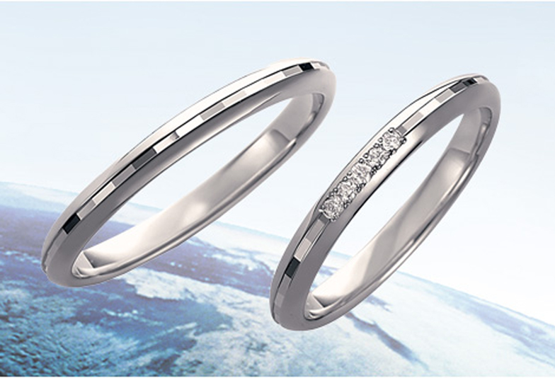 【浜松】アースブルーダイヤモンドをあしらった特別な輝きを持つTOWAIYOUの結婚指輪