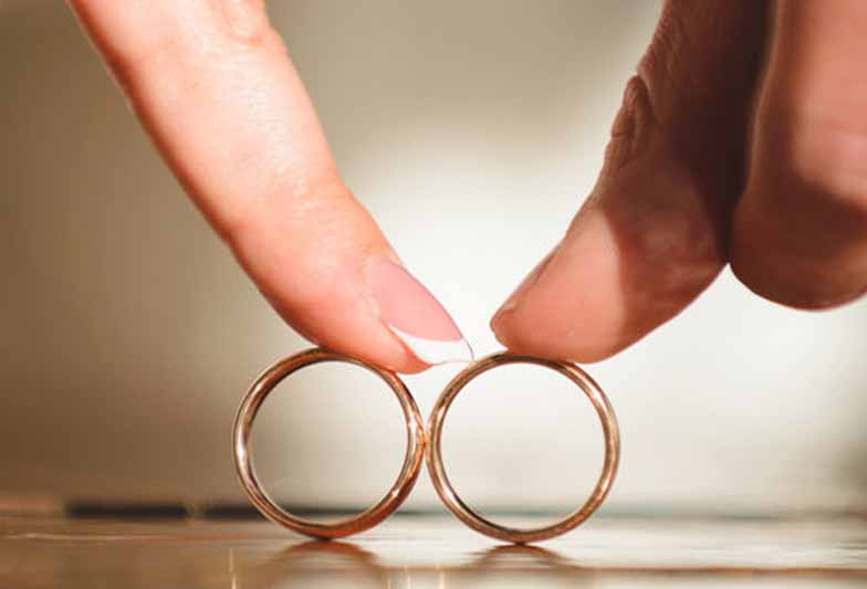 【大阪市・梅田】流行りのお洒落テイストといえばアンティーク調の婚約指輪・結婚指輪