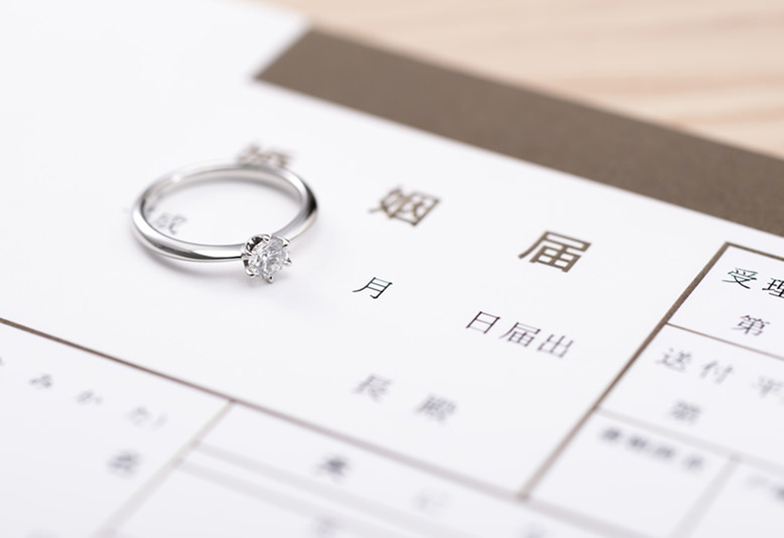 【浜松市】婚約指輪なしのプロポーズってどうなの？用意する？しない？