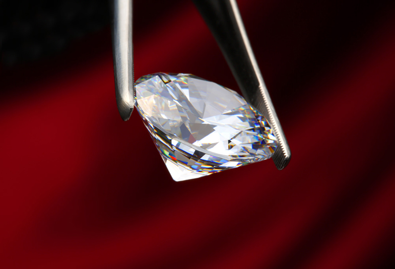 【広島市】婚約指輪・高品質のダイヤモンドの選び方♪【前編】