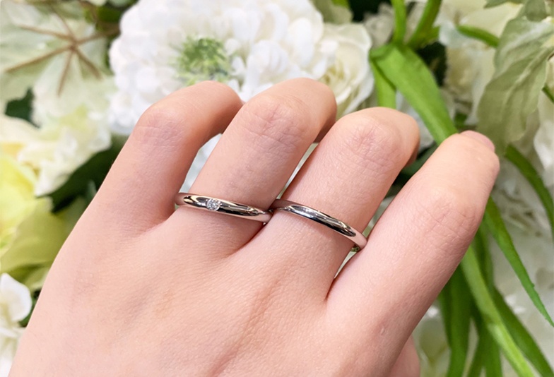 富山市で人気プラチナのシンプルなロイヤルアッシャーの結婚指輪