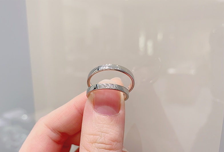 福井市で人気のシンプルな結婚指輪モニッケンダム