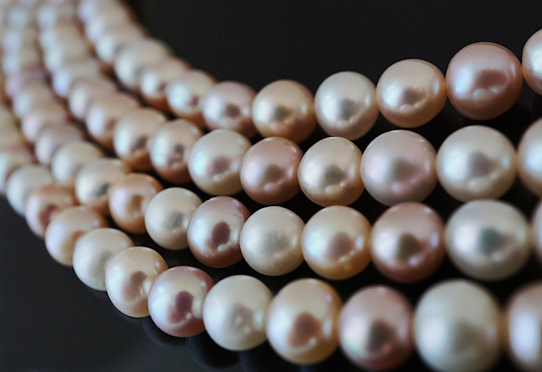 【富山県富山市】女性の必須アイテム「真珠ネックレス」良い真珠の見分け方「越物」とは？