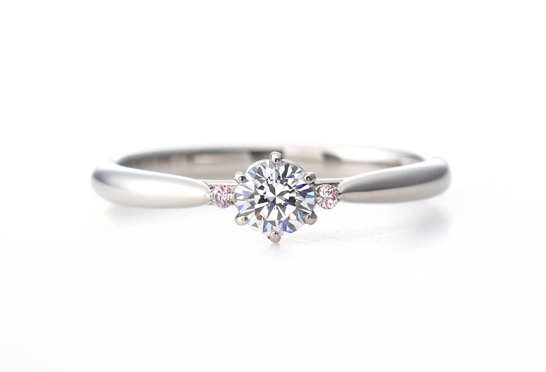 ピンクダイヤモンド婚約指輪