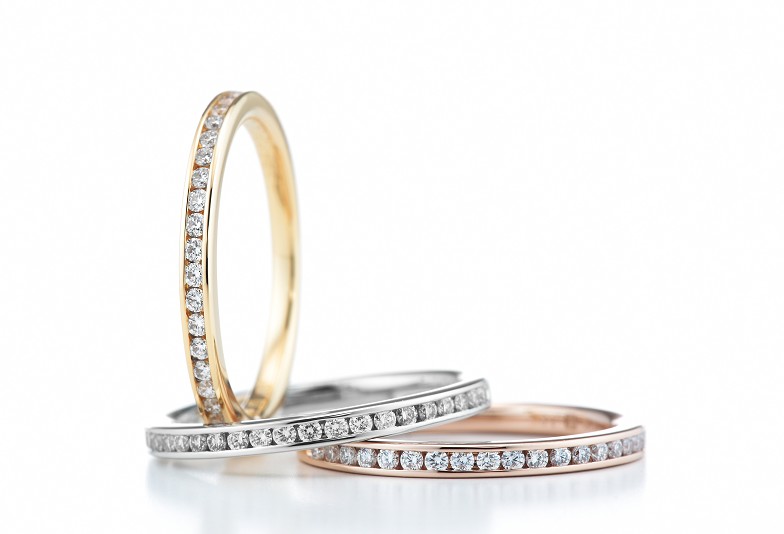 【松本市】エタニティの結婚指輪を選ぶメリットとデメリットとは？人気のデザインもご紹介