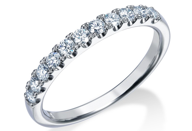 福井で指の関節が高い方でも似合うロイヤルアッシャーの結婚指輪