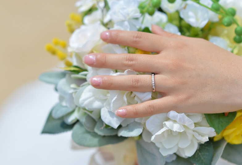 【浜松市】優しい風合いが人気！結婚指輪にはCHOUCHOUNAシュシュナのハーフエタニティリング