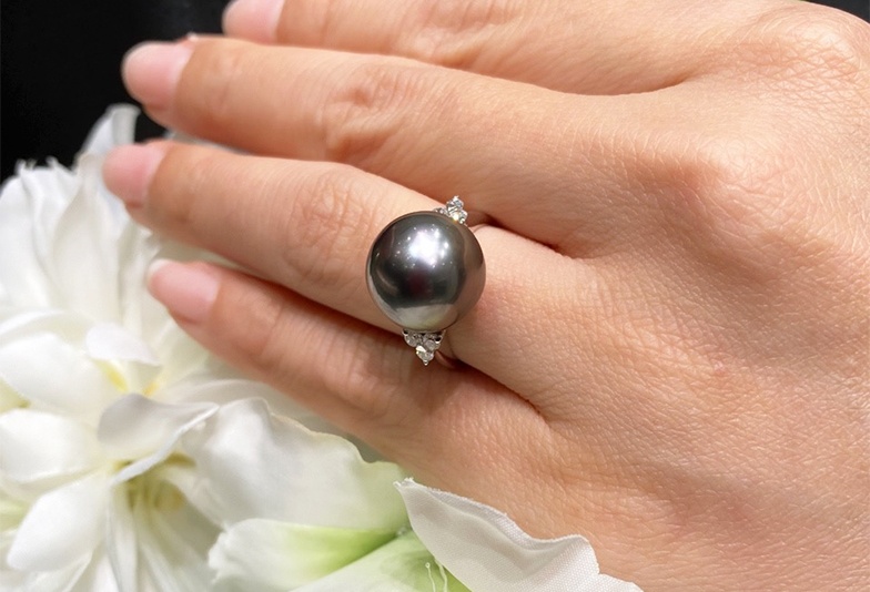 石川県 黒い真珠っていつ使う？黒蝶真珠ネックレスの魅力 - Jewelry 