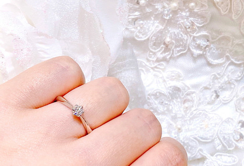 福井市プロポーズにおすすめなシンプルな婚約指輪