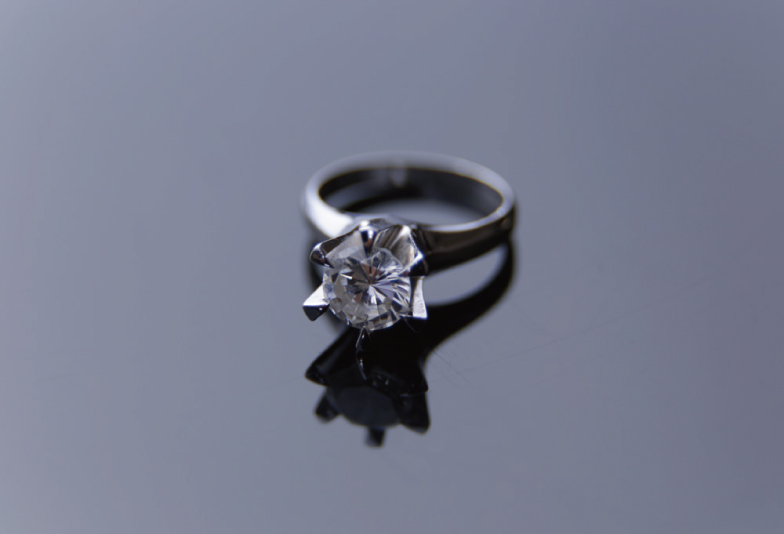 【神戸・三ノ宮】世代を超えて受け継いでいける婚約指輪をリフォームしませんか？