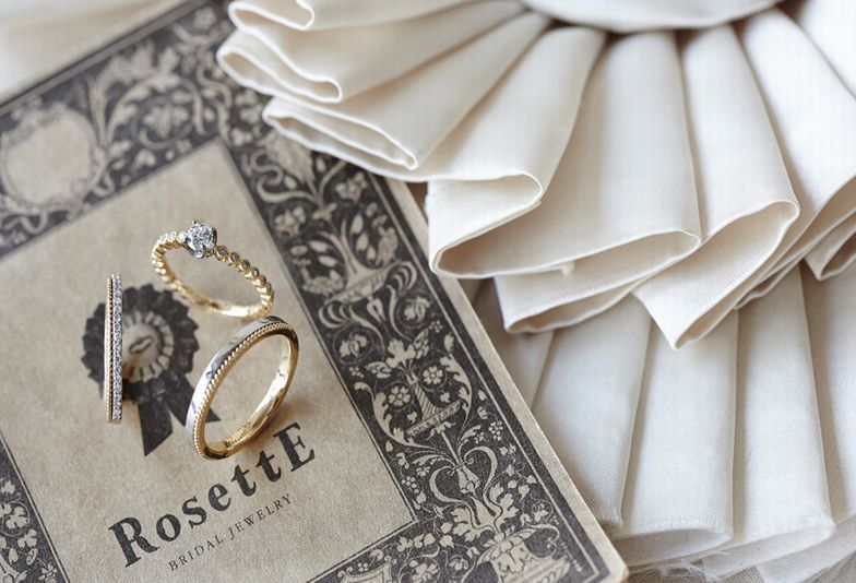 【大阪・梅田】結婚指輪クラシカルなデザインが魅力的な「RosettE」