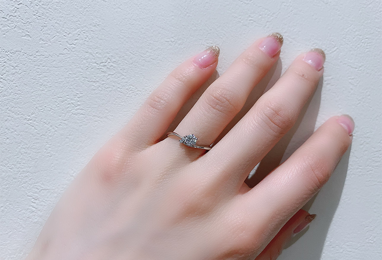 婚約指輪　シンプル