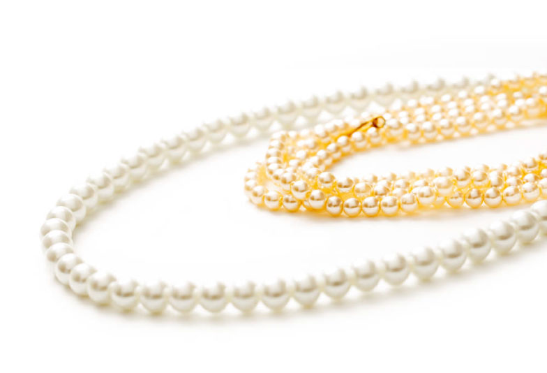 【静岡市】知っておきたい！真珠のロングパールネックレスはどんなときに身に着ける？