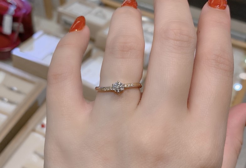 大阪で人気の和の婚約指輪ひなピンクゴールド