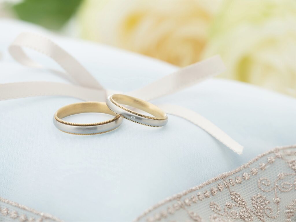 フラー・ジャコーの結婚指輪「マッターホルン」