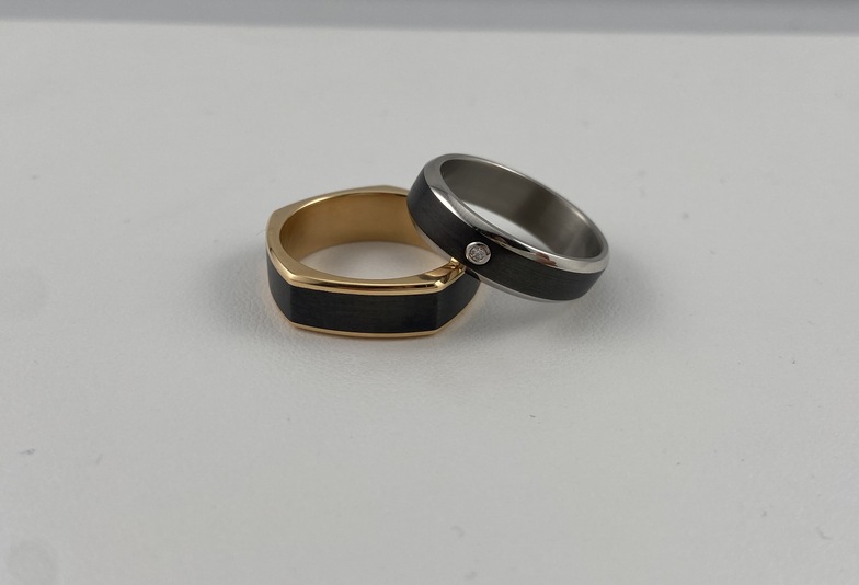 フラー・ジャコ―の結婚指輪