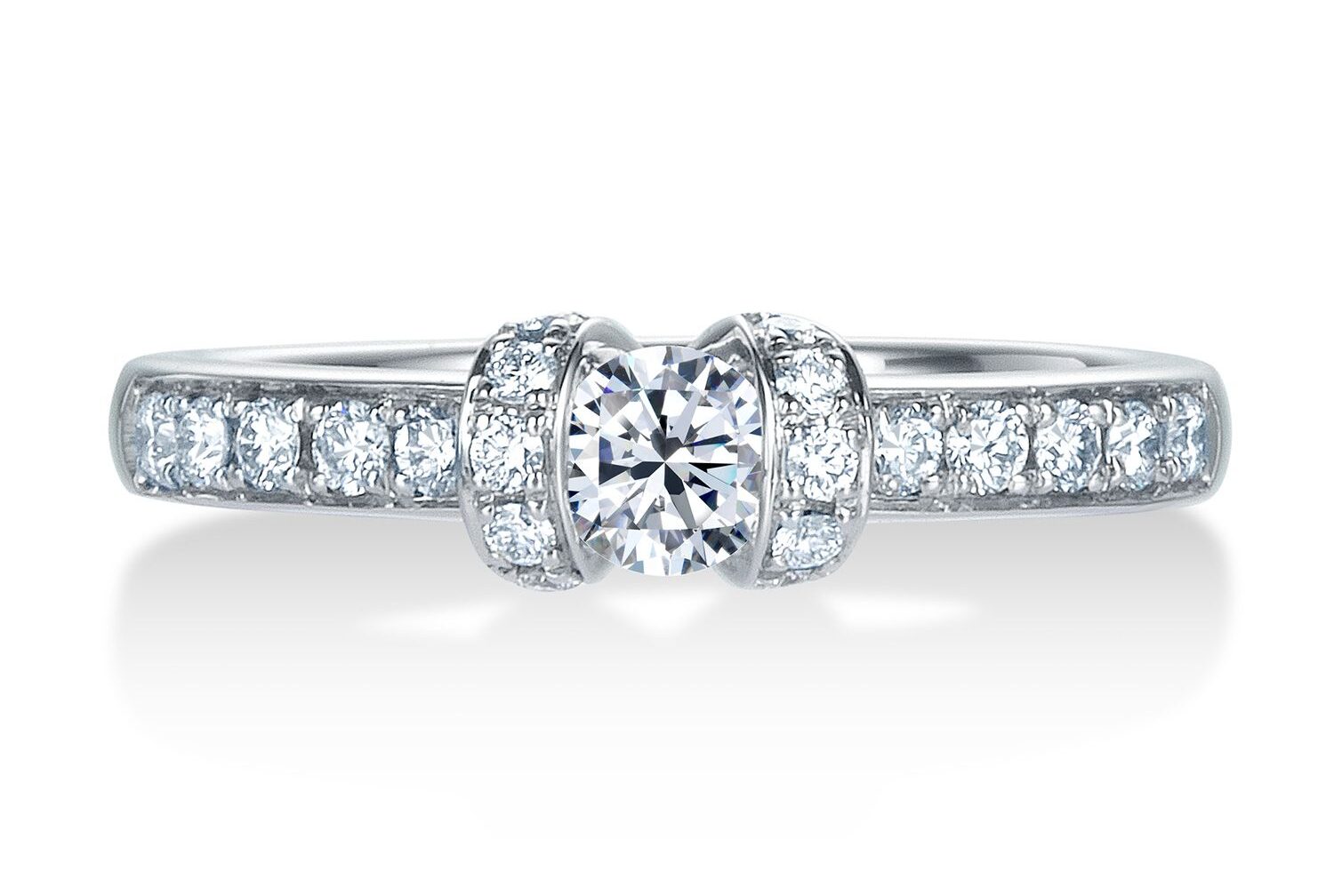 ロイヤル・アッシャー・ダイヤモンドの婚約指輪、ERAR008