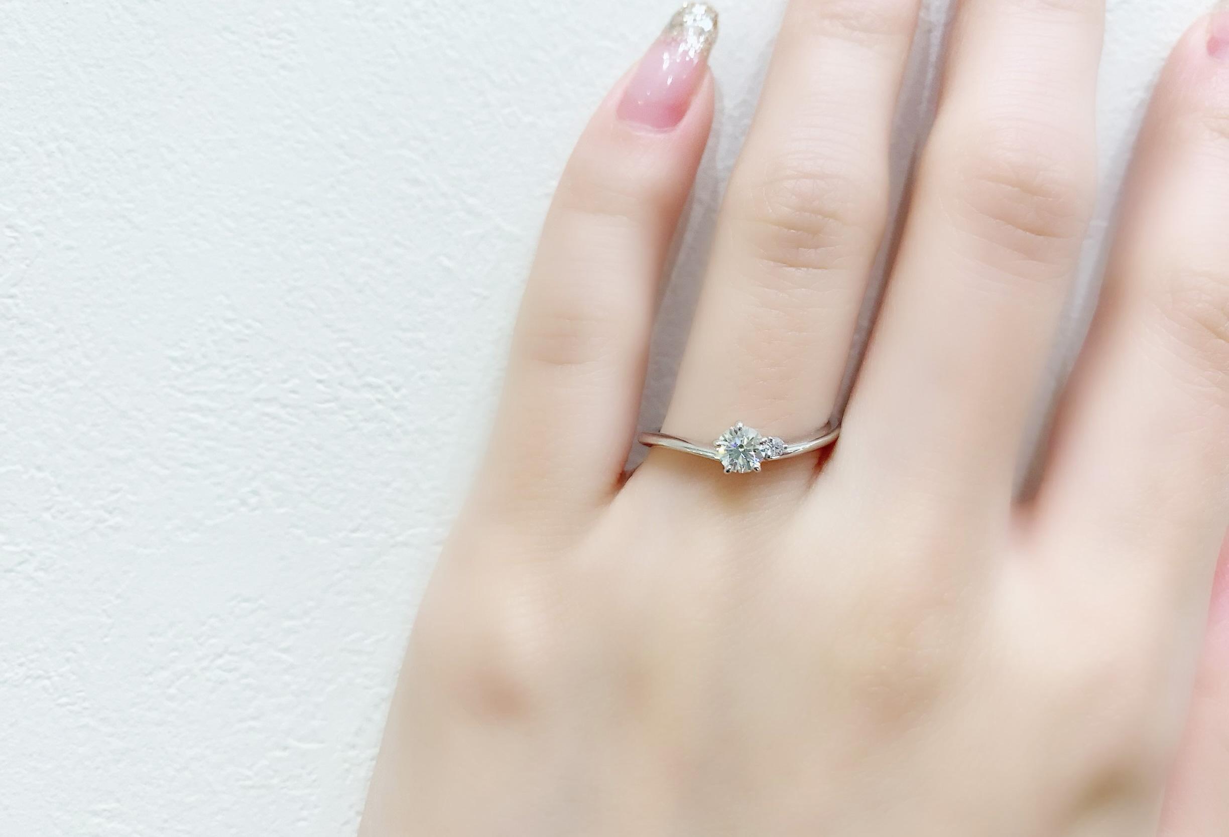 プロポーズ婚約指輪