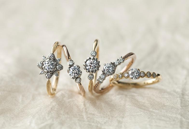 アンティーク調のデザインが揃う結婚指輪ブランドです。