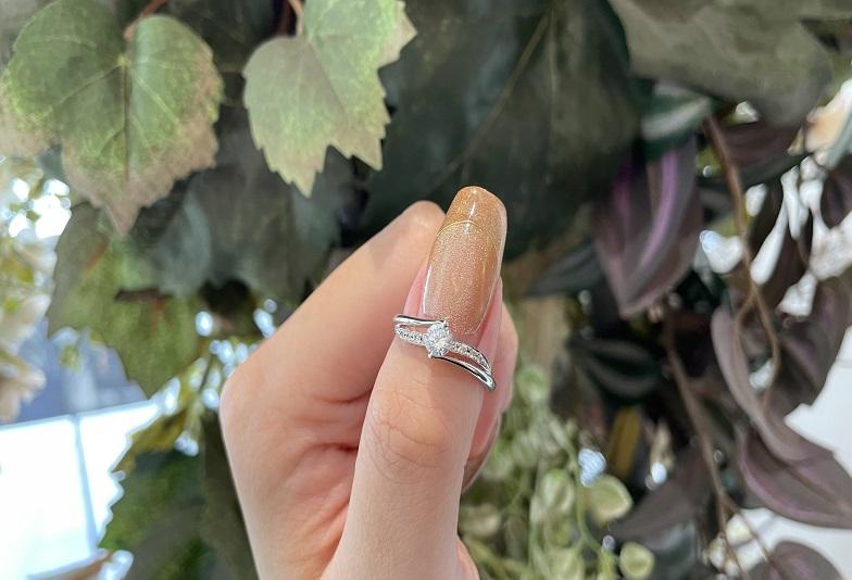 希少価値の高いピンクダイヤモンドの婚約指輪ブランドMariage entのPremiereの画像
