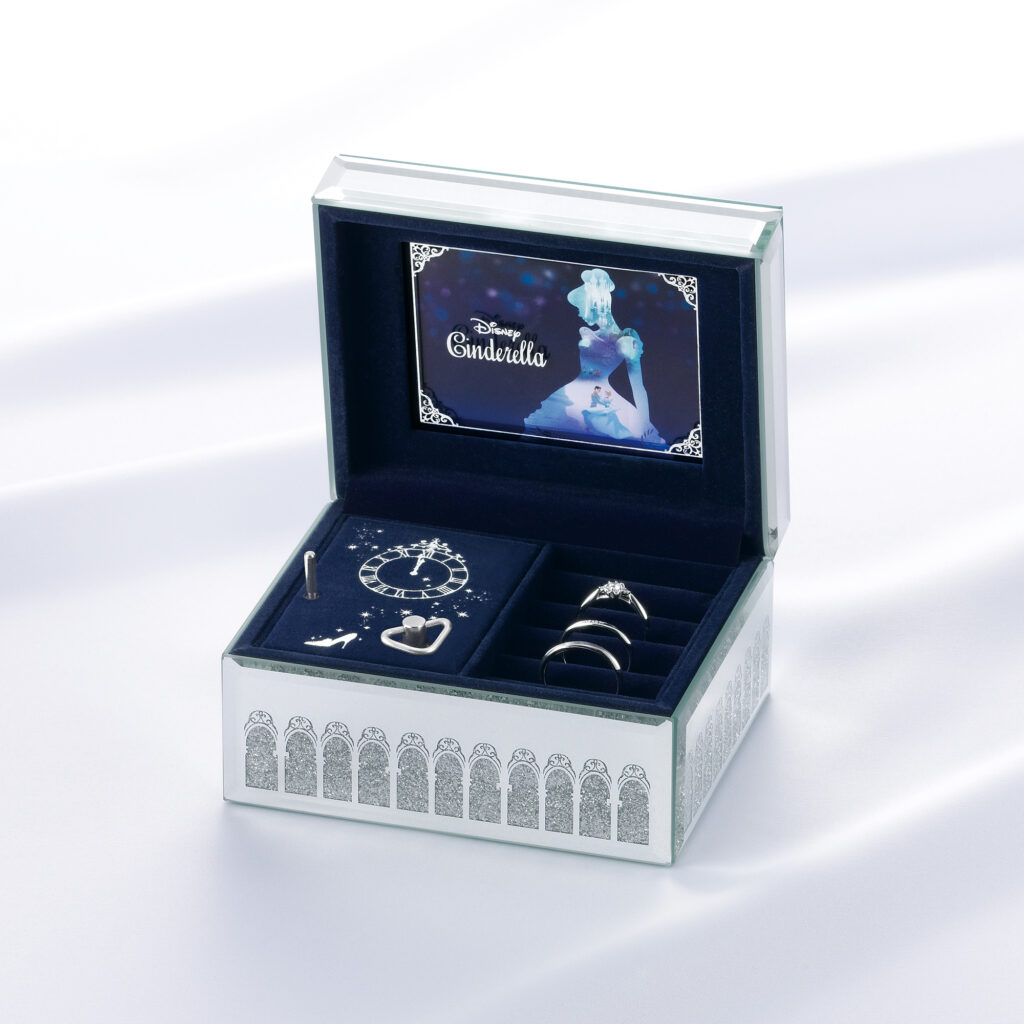 ディズニーシンデレラ婚約指輪・結婚指輪購入特典 オルゴールジュエリーボックス
