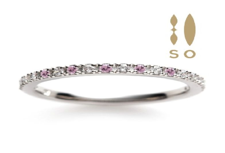 キラキラが可愛いエタニティリング