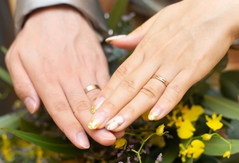 ゴールド　結婚指輪