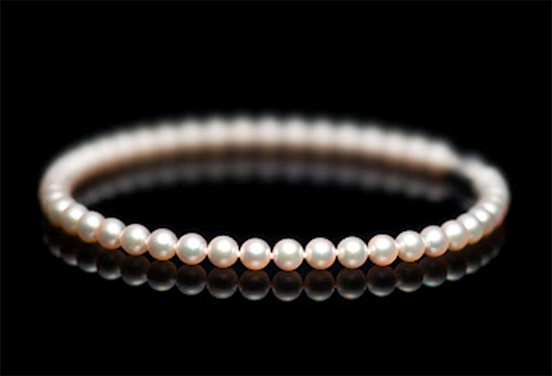 【金沢市】真珠を見るときに注意するべきポイント③～テリとは？？～