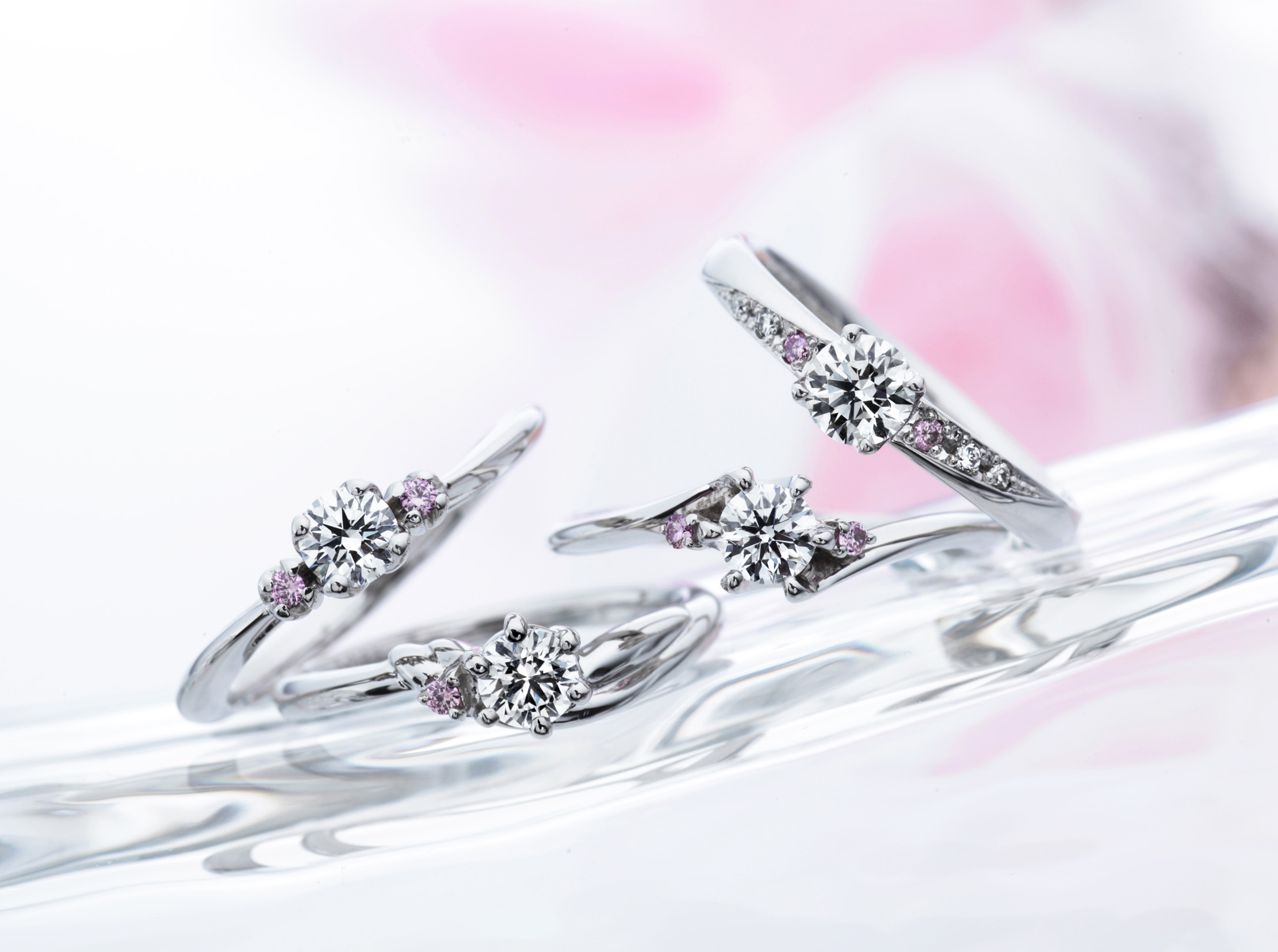 結婚指輪はいつ買うの？憧れのピンクダイヤモンドの婚約指輪もこの季節にゲットしよう！【静岡市】
