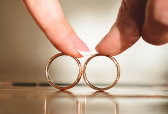 結婚指輪の下見なら豊富なラインナップから検討しましょう
