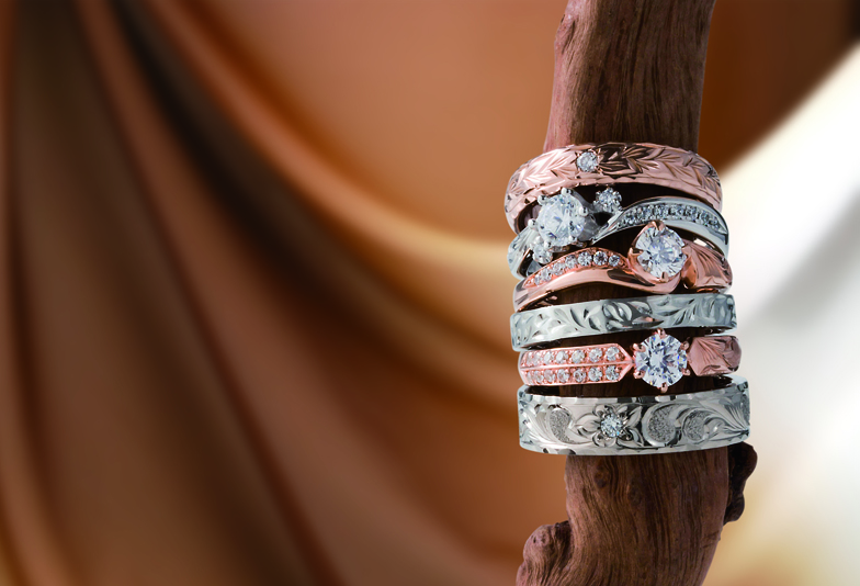 【浜松市】彫模様のある婚約指輪・結婚指輪をお探しの方へ
