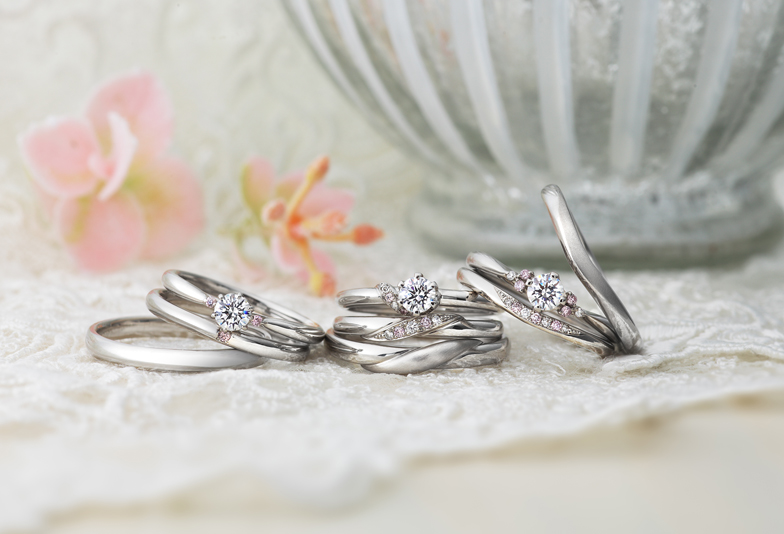 【浜松市】女性に大人気！ピンクのダイヤモンドが可愛い婚約指輪・結婚指輪