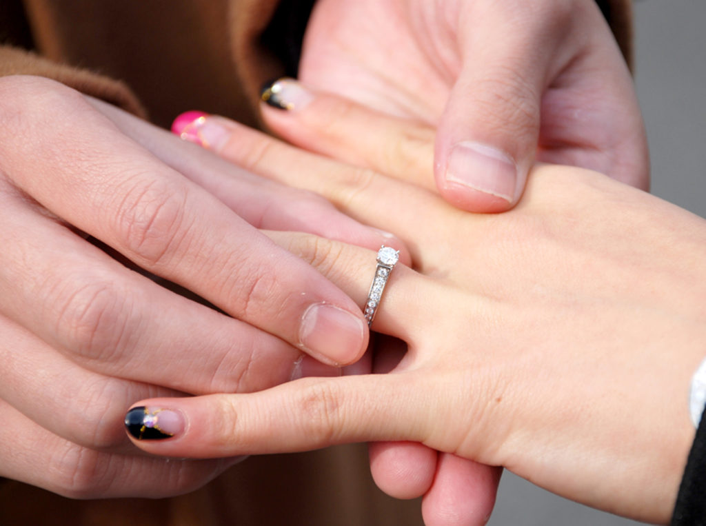 【宇都宮市】知っておくべき婚約指輪の常識とは?