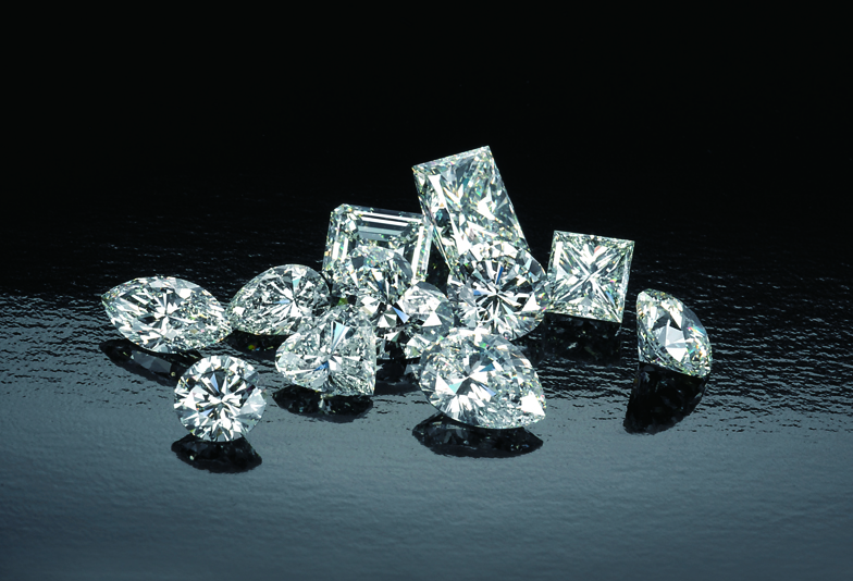 【静岡市】ダイヤモンドは輝かなければ価値がない？！ダイヤの輝きを最大限に引き出すカッターズブランド“MONNICKENDAM(モニッケンダム)”