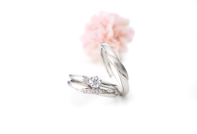 【静岡市】婚約指輪と結婚指輪、20代女性が選ぶ人気セットリングとは
