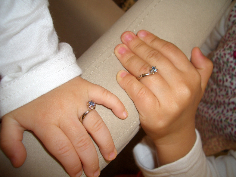 静岡市 ベビーリングを子供のサイズで作る オーダーメイドのジュエリー専門店 Jewelry Story ジュエリーストーリー ブライダル情報 婚約指輪 結婚指輪 結婚式場情報サイト