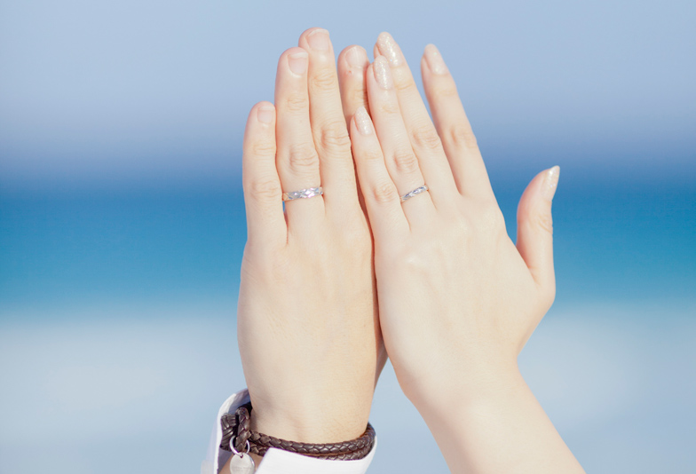 【静岡市・浜松市】夏でも大人気！結婚指輪に入れる「雪の結晶」デザインはオーダーメイド専門店ファーストダイヤモンドで」