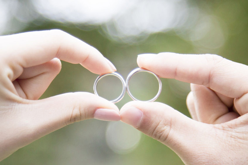 【富山市】どうして左手の薬指なの？永遠の証を誓う結婚指輪のハナシ