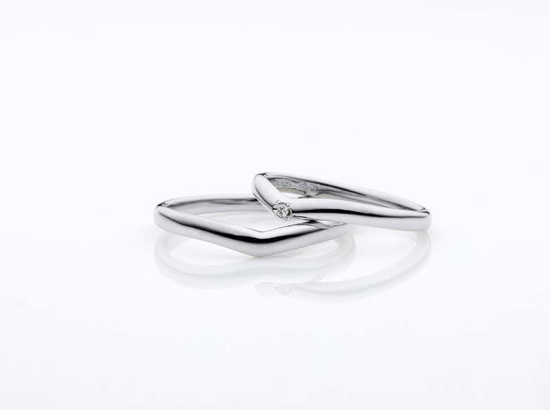 【静岡市】結婚指輪のデザインでお悩みの方へ『V字タイプ』