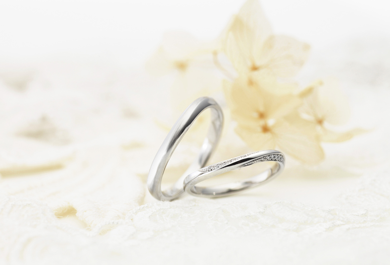 【浜松市】女性に人気！ベーシックなデザインの結婚指輪をご紹介