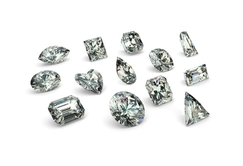 【大阪・梅田】プロポーズで選ぶダイヤモンドの４つの基準とは？