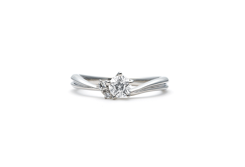 【富山市】夢を叶える、星のダイヤモンドの婚約指輪でプロポーズしませんか？