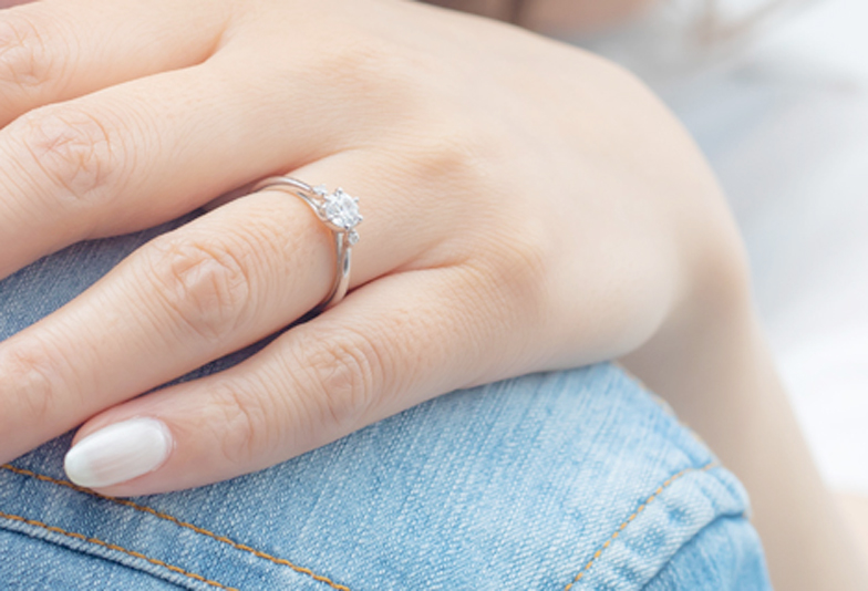 【静岡市】プロポーズをしよう！女子が本当に喜ぶ男性が選ぶ婚約指輪とは？