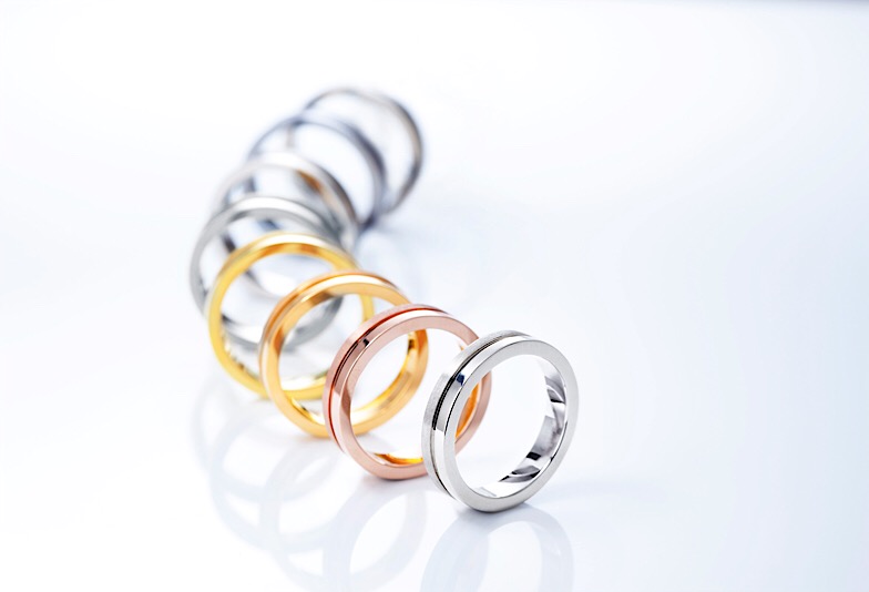 SORAソラの結婚指輪 素材チタン、ジルコニウム、タンタル