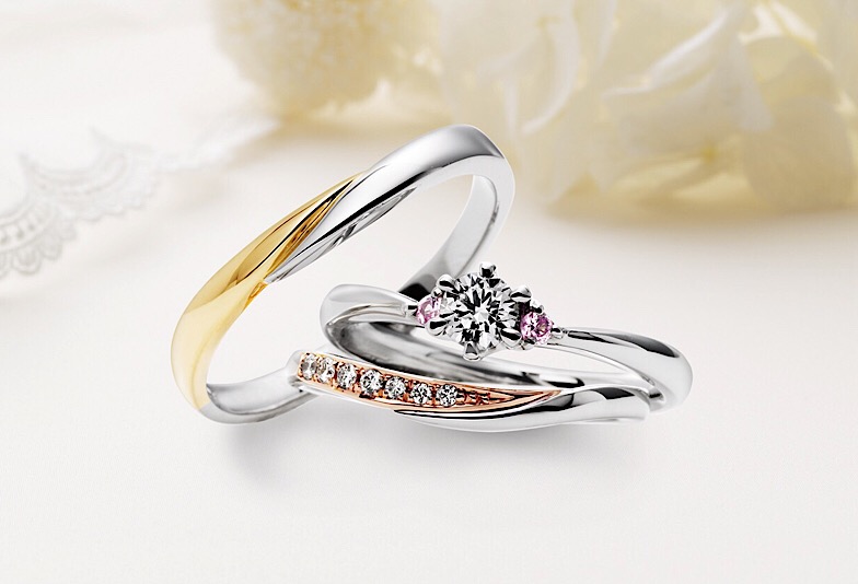 【姫路市】お洒落で可愛い二色使いの婚約指輪