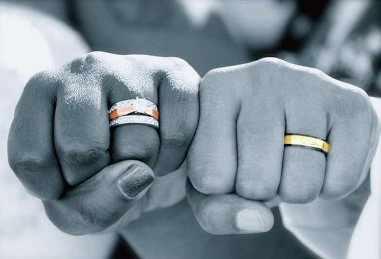 【浜松市】シンプルな結婚指輪を探すカップルの口コミが話題！オーダーメイドのシンプルな指輪って？