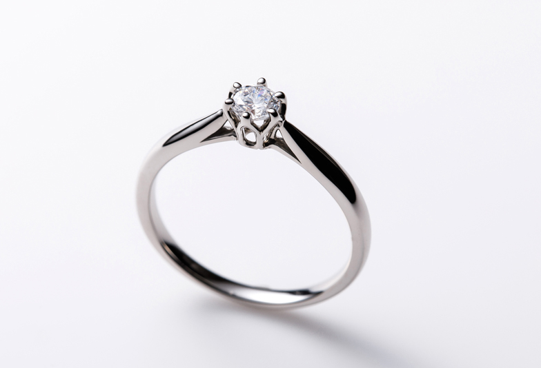 婚約指輪のダイヤモンドは兵庫県姫路garden