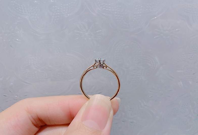 可愛いラパージュの婚約指輪