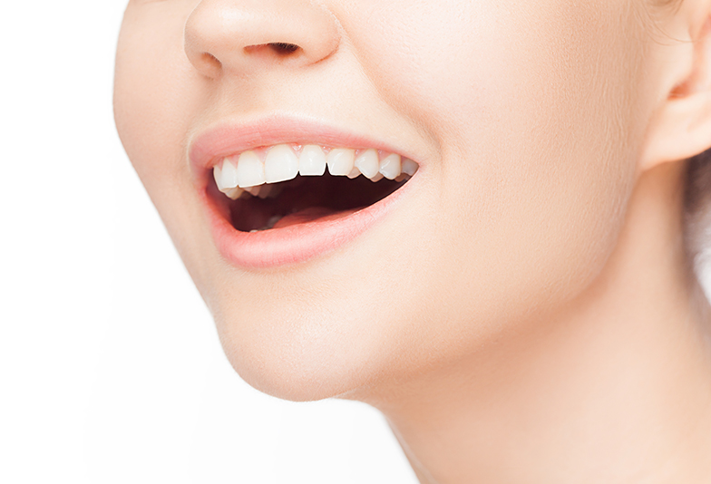 【静岡市】歯が白くなるだけじゃない！歯周病・口臭予防もできる女性専用ホワイトニングに納得！